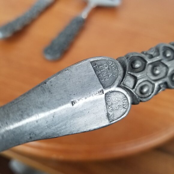 Pewter Serving Utensils "Old Norse" Pattern Salad Spoon Fork Cheese Slicer 3 PC - Picture 9 of 12